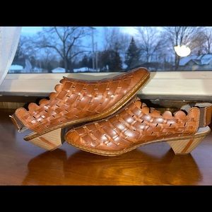 Rieker sina leather weaved scalloped sling back sandals